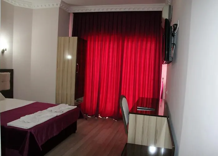 Rosy 3* マルマリス