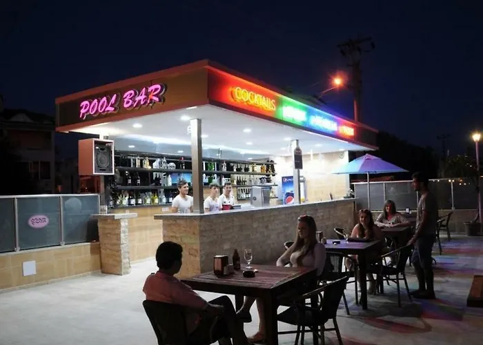 Rosy マルマリス