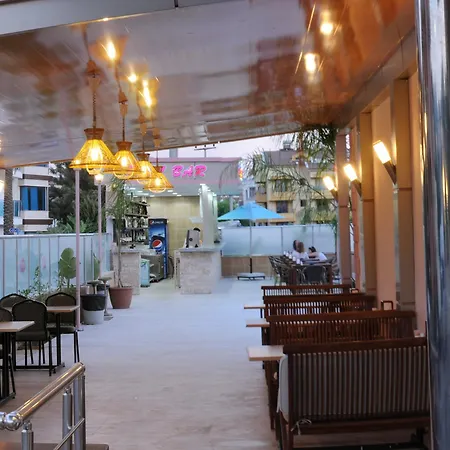 Rosy Marmaris