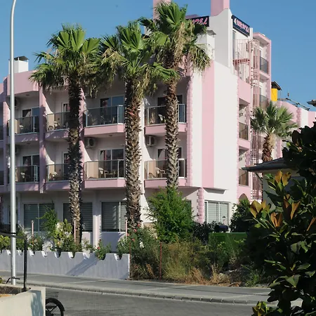 Rosy Hotel