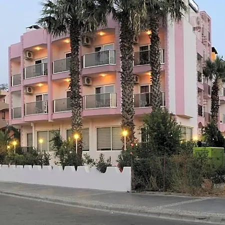 Rosy 3*