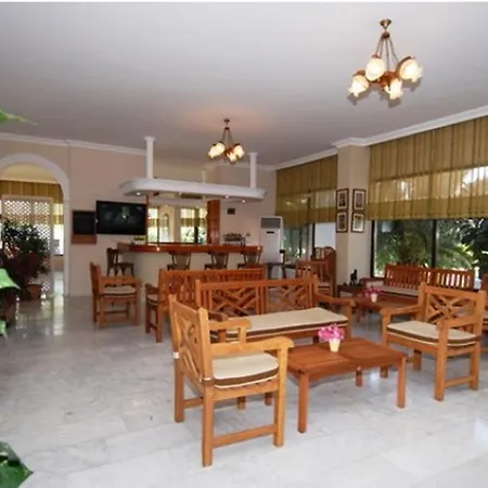 Rosy Hotel 3*