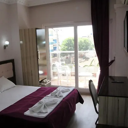 Rosy Hotel 3*