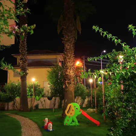 Rosy Ξενοδοχείο 3*