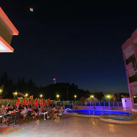 Rosy 3* Μαρμαρίς