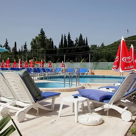Rosy Otel